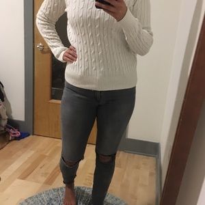 Cable knit off white Vneck